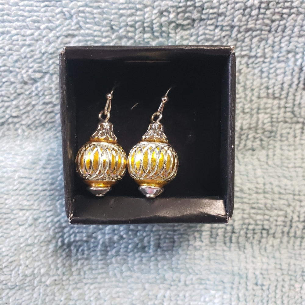 Avon Earrings